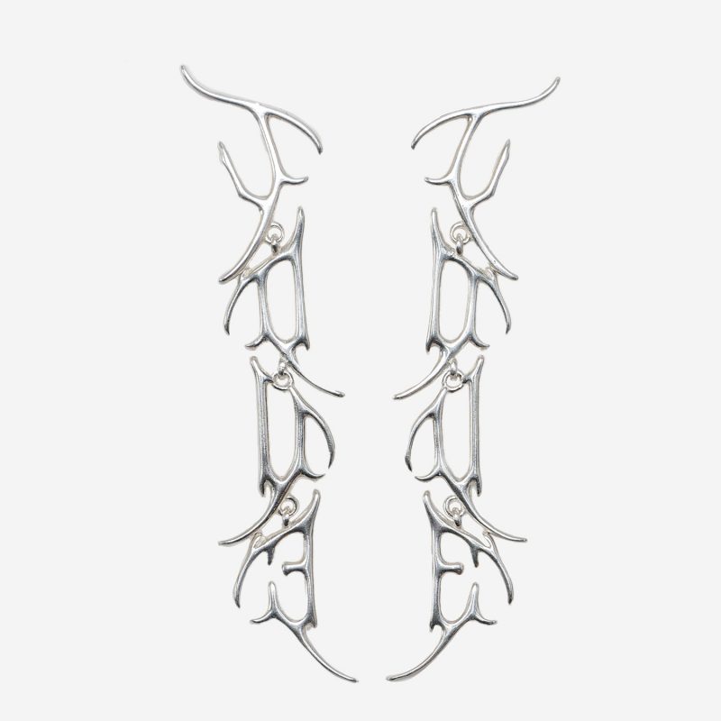 PENDIENTE-PLATA-LOVE-1500