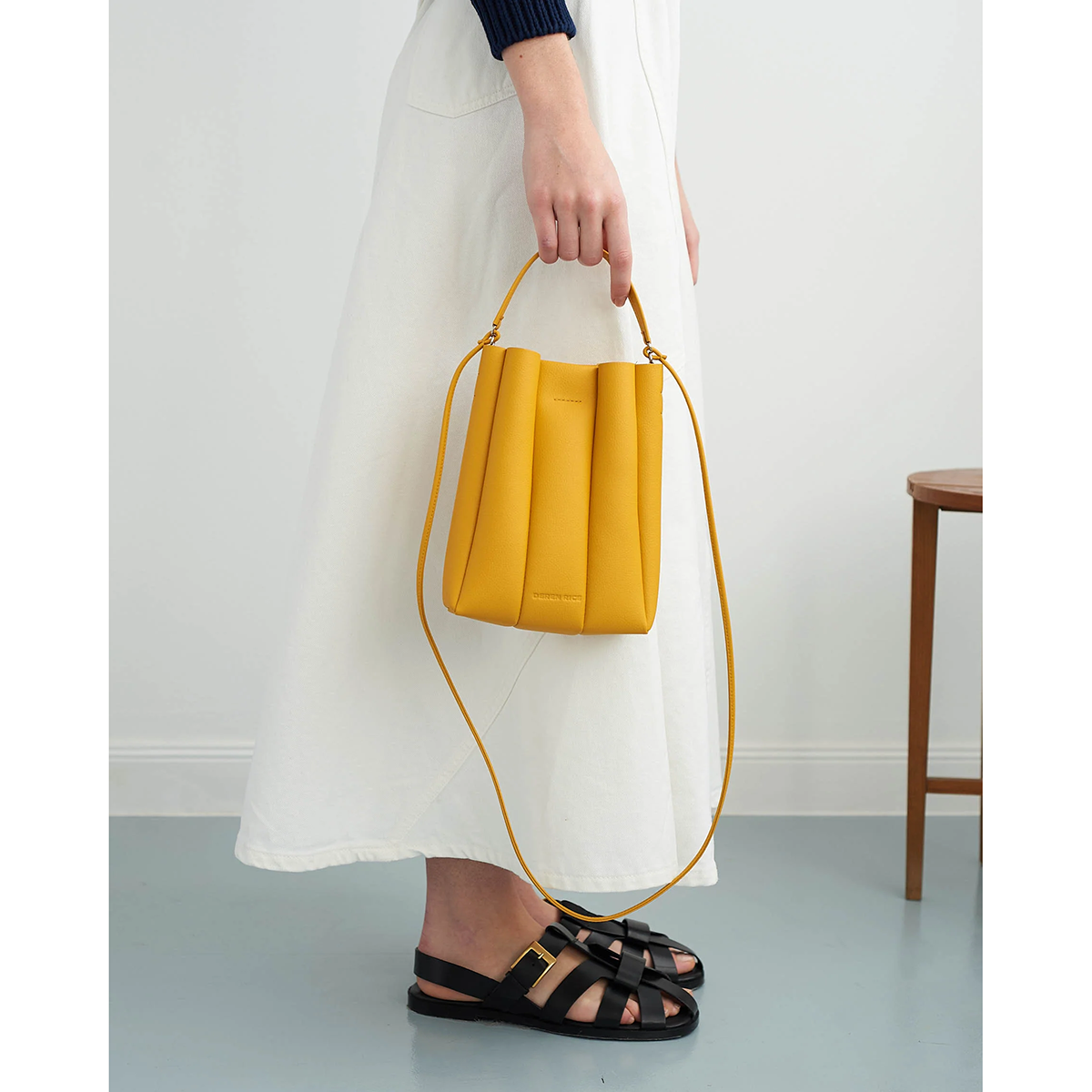 SHELLBAG_D5_AMBAR_2_a96fb493-d453-4790-b721-bd5d6201aa3c Bolso Shell A5 mostaza