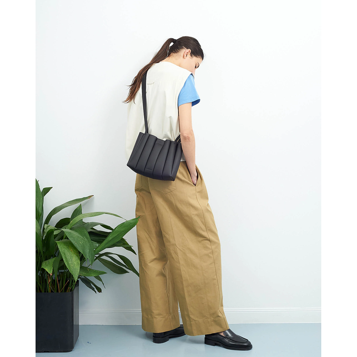 TOTESHELLBAG_D5_CARBON_9 Bolso tote Shell D5 negro