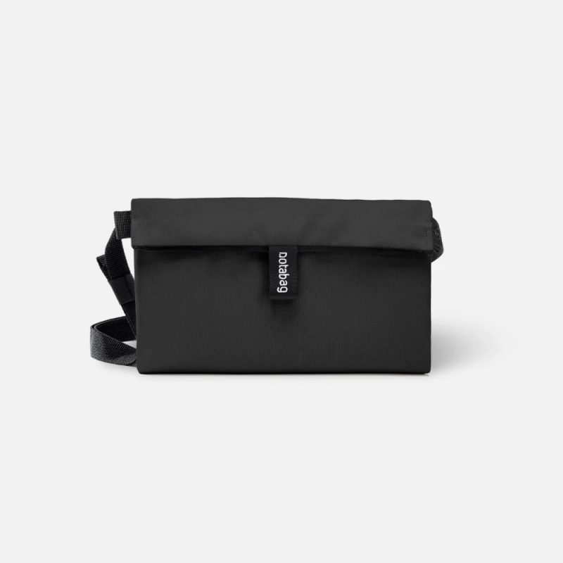 Nb_1_CB_Black_05Front