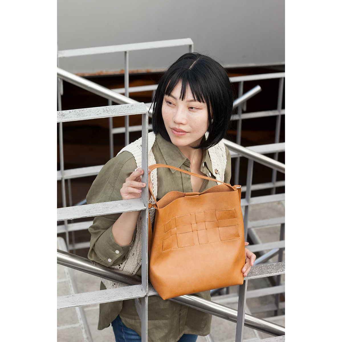 Bolso vegano Anni camel - Imagen 2