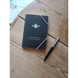 Libreta Mosca Negra